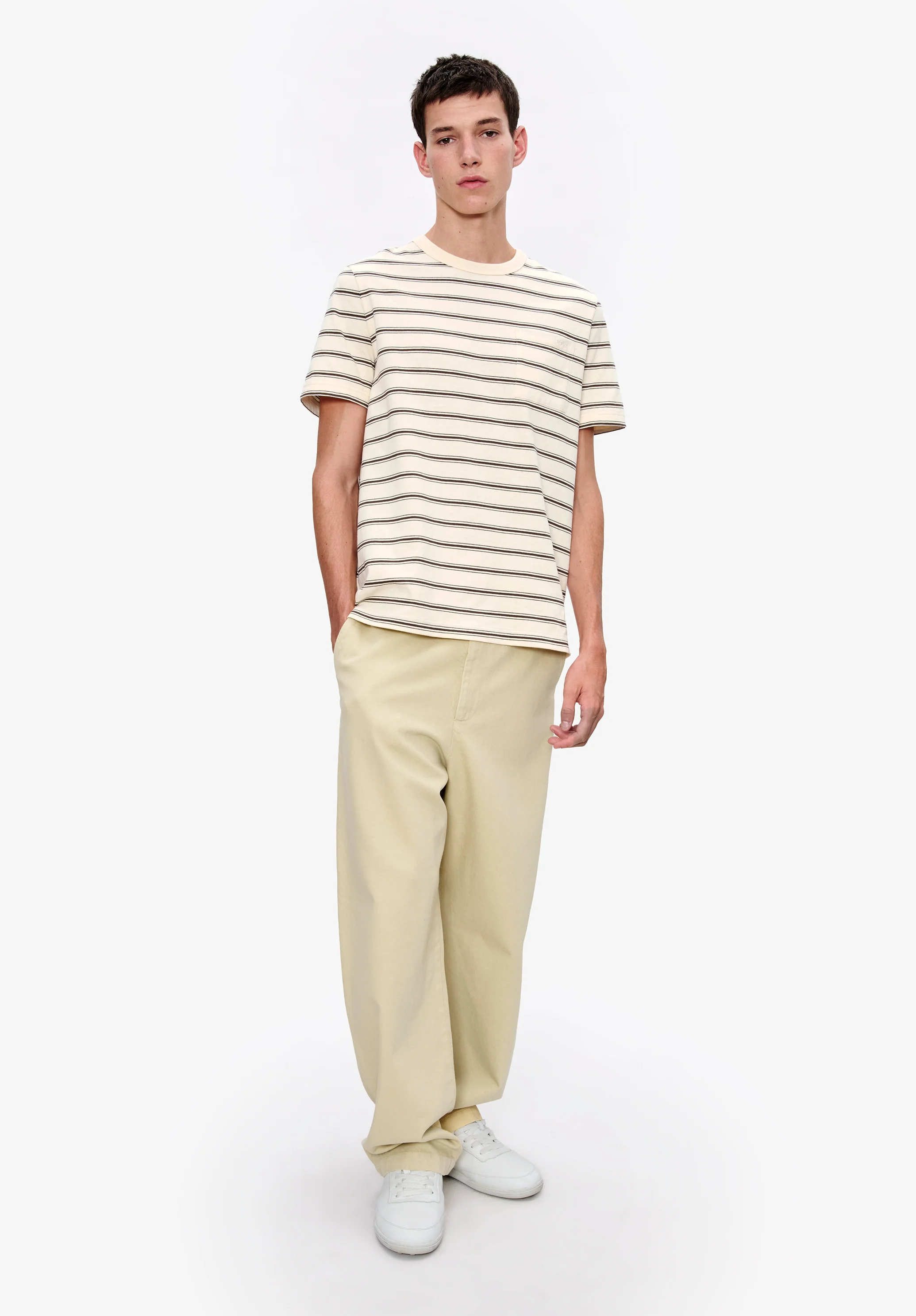 Dan Chinos - Image 2