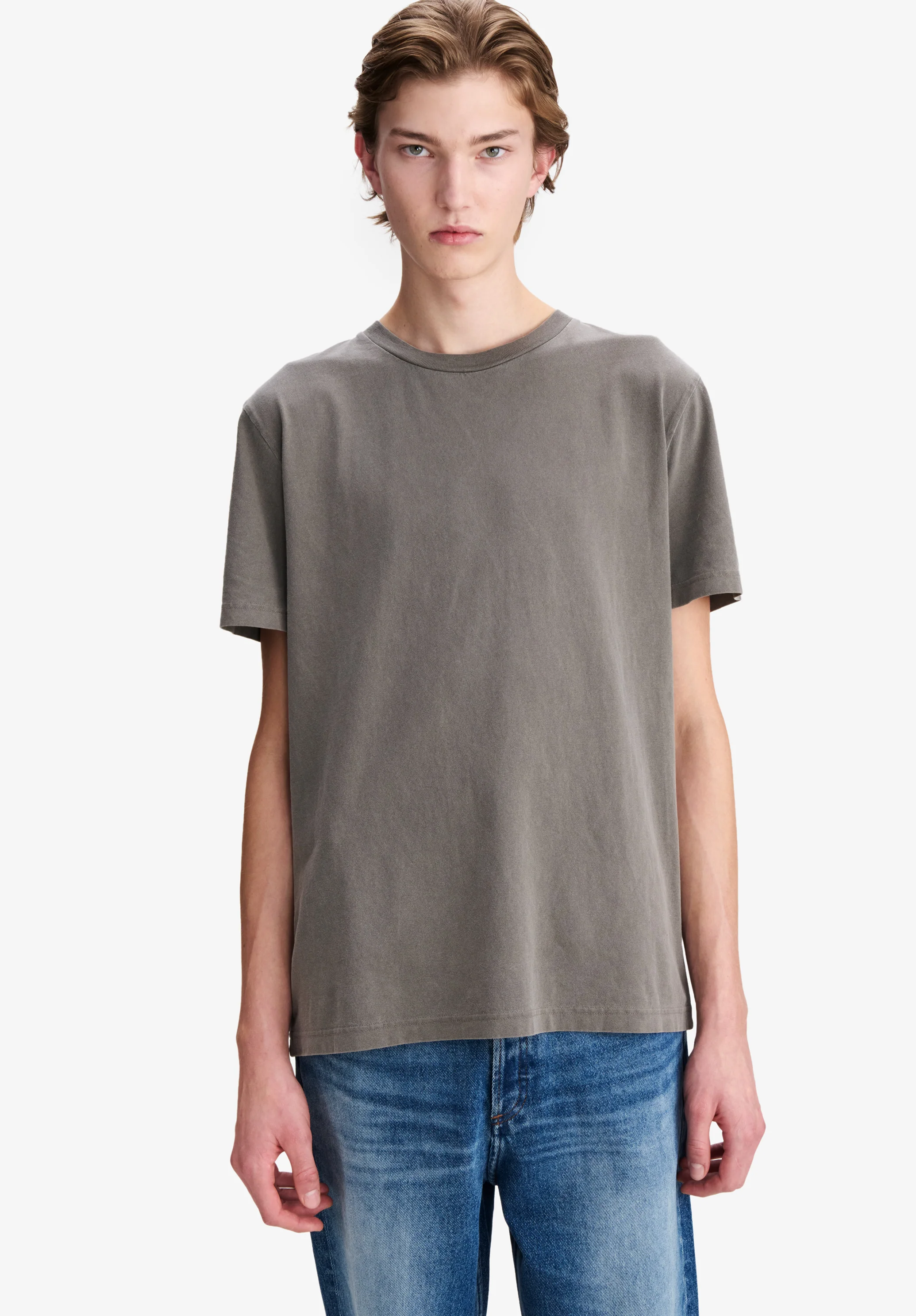 Grey A.P.C. Autumn 29 t-shirt - Image 4
